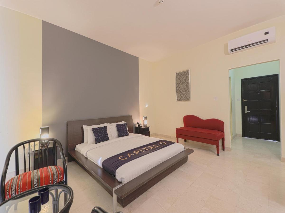 Capital O133 Al Sawadi Beach Resort & Spa バルカ エクステリア 写真