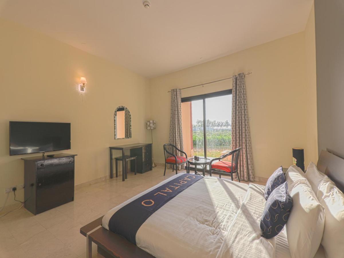 Capital O133 Al Sawadi Beach Resort & Spa バルカ エクステリア 写真